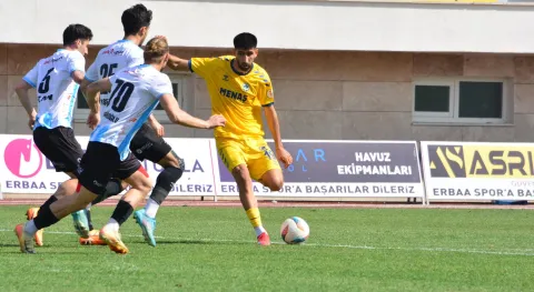 Erbaaspor Menemen FK maçından kareler