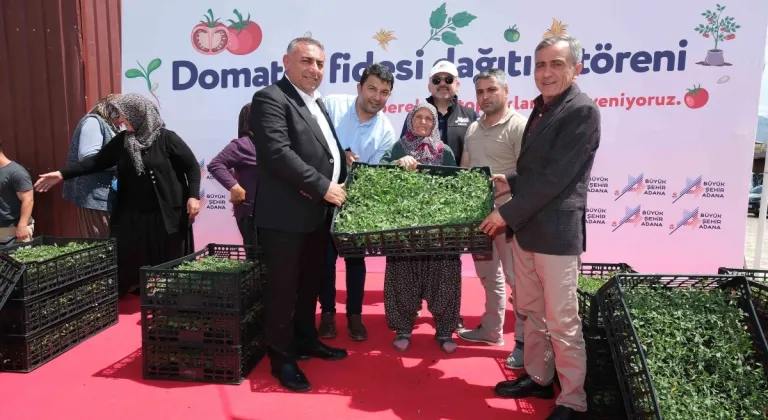 Adana Büyükşehir üreticiyi destekliyor