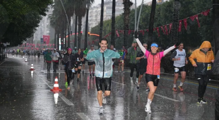 Adana’da 16. Özgürlük Koşusu Büyük İlgi Gördü
