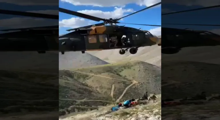 Adıyaman'da dağlık arazide yaralanan vatandaş helikopterle kurtarıldı
