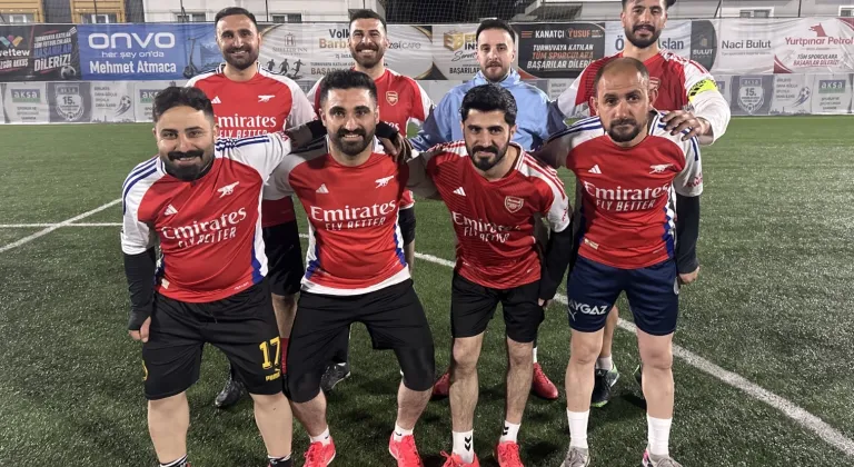 Ağrı'da kurumlarar arası bol gollü galibiyet