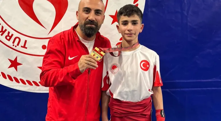 Ağrılı Öğrenci Türkiye Şampiyonu Oldu