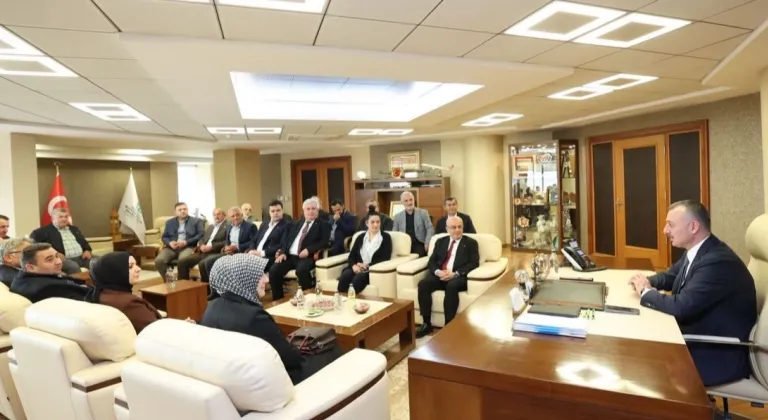 AK Parti Kandıra’dan Başkan Büyükakın’a ziyaret