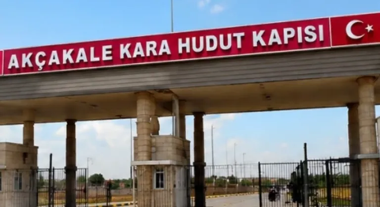 Akçakale Sınır Kapısı’nda pasaportlu geçişler 12 yıl sonra yeniden başlıyor