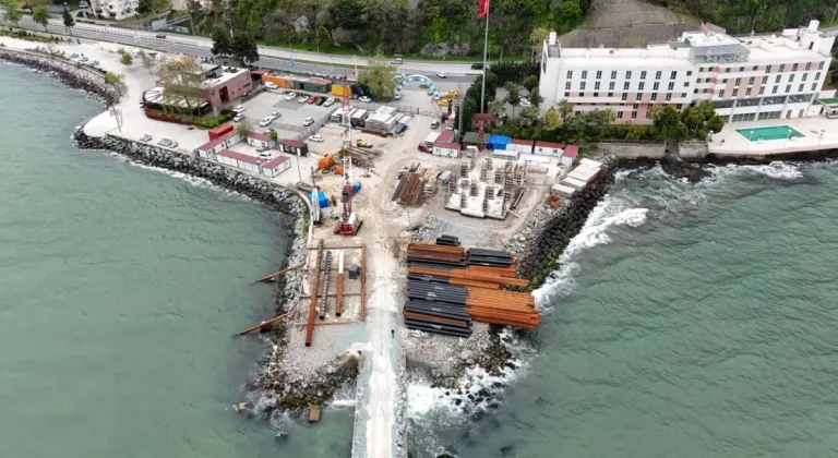 Altınordu Atatürk Rıhtımı’nda çalışmalar hızla sürüyor