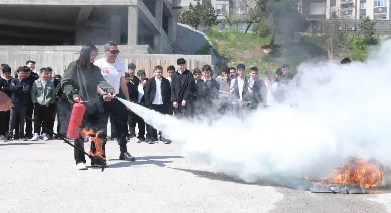Ankara Keçiören'de gençlere afet bilinci