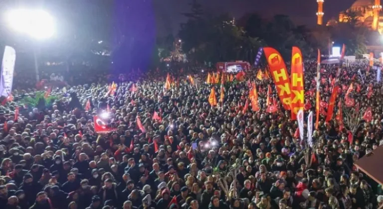 Ankara ve İzmir’de 5 Günlük Gösteri Yasağı!







