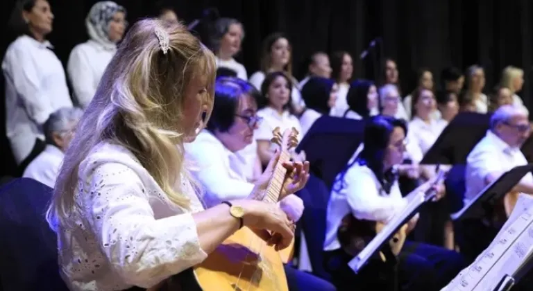 Ankara’da Müzik Atölyesi Yıl Sonu Konseriyle Sahneye Çıktı









