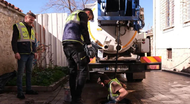 Antalya Kaleiçi’nde 10 kilometrelik kanalizasyon hattı temizlendi