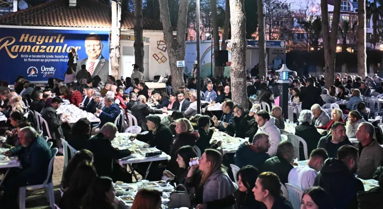 Antalya Muratpaşa'da 2 bin kişilik sofra