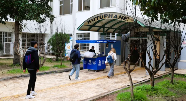 Antalya'da gençlere sınav haftası boyunca sıcak çorba ikramı