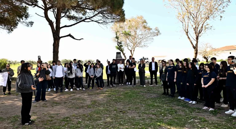 Antalya'da Lara Sahili’nde öğrencilerden bilimsel temizlik