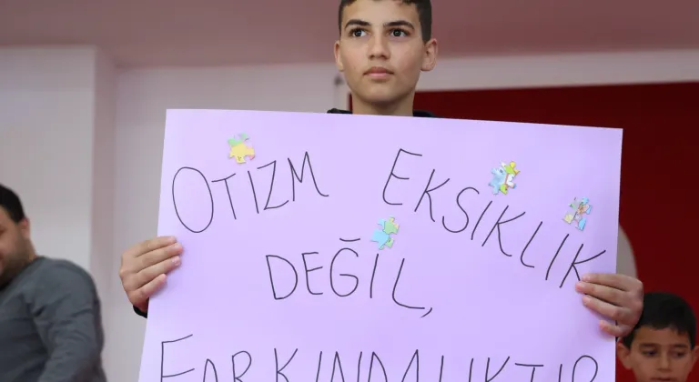 Antalya’da otizm farkındalığı için anlamlı etkinlik