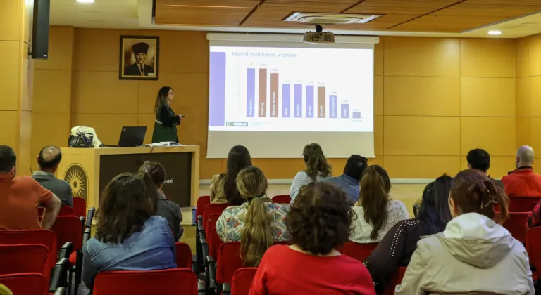 Antalya'da teknoloji bağımlılığına karşı eğitim