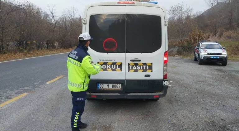 Artvin’de okul çevreleri ve servislerde güvenlik denetimi