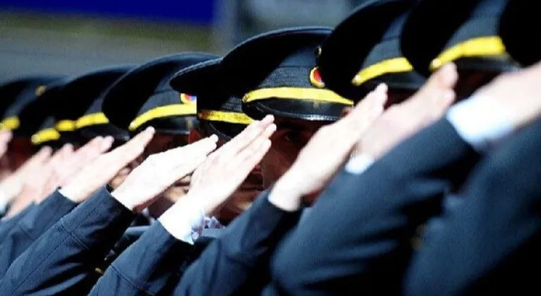 Askeri personelleri ilgilendiriyor... Subay ve Astsubay Atama Yönetmeliği'nde kapsamlı değişiklik