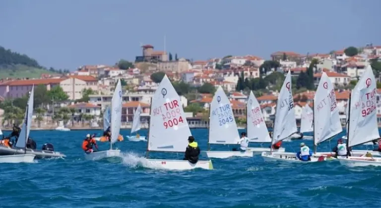 Ayvalık, TYF Yelken Ligi 3. Ayak Yarışları'na Ev Sahipliği Yapıyor