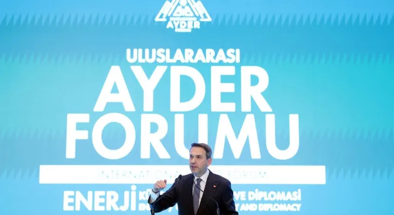 Bakan Bayraktar, Ayder Forumunda müjdeyi verdi