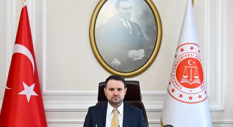 Bakan Gürlek’ten şehit polisler için taziye