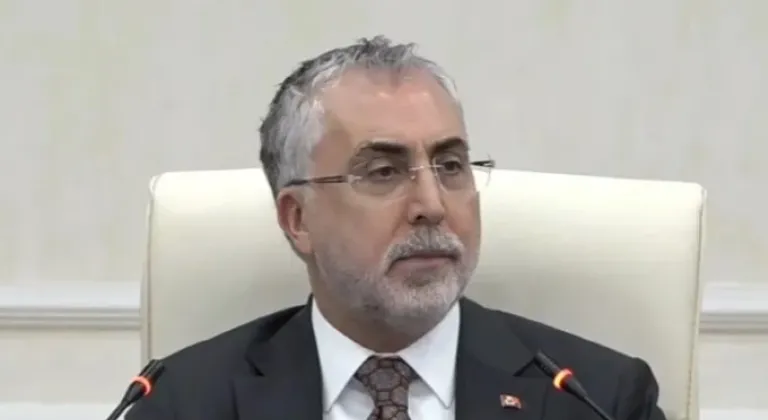 Bakan Işıkhan, İşsizlikte Tarihi Düşüşü Açıkladı

