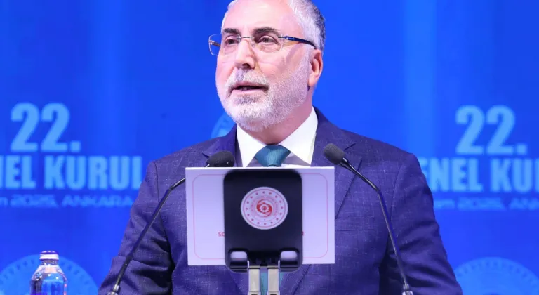 Bakan Işıkhan: İstihdamda pozitif seyir sürüyor