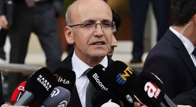 Bakan Şimşek: Yükseliş geçici, dezenflasyon sürecek