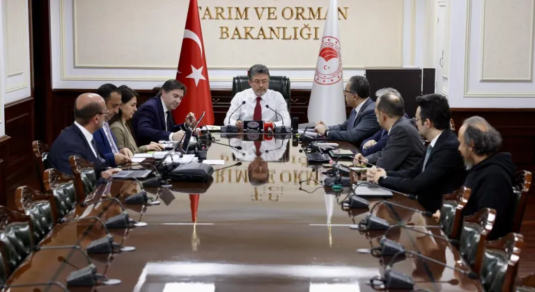Bakan Yumaklı Tokat'ı vuran zirai donla ilgili açıklama yaptı