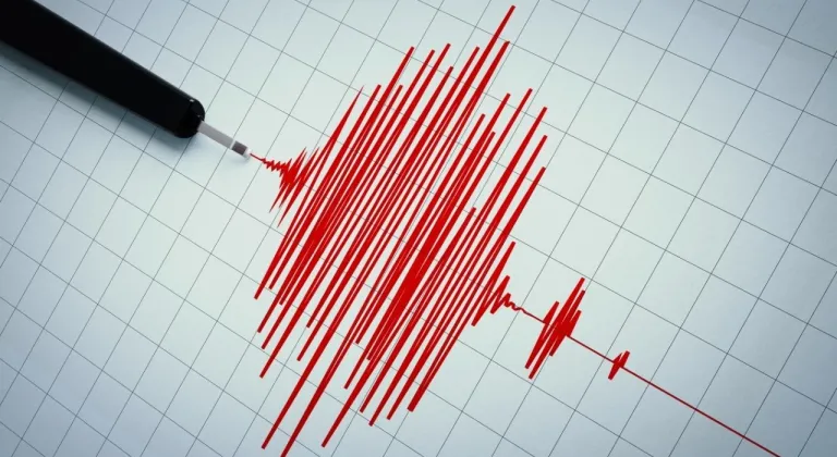 Balıkesir Sındırgı’da 4,1 büyüklüğünde deprem