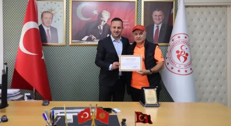 Başarılı antrenör Külünk’e Artvin üzülüyor, Sinop seviniyor