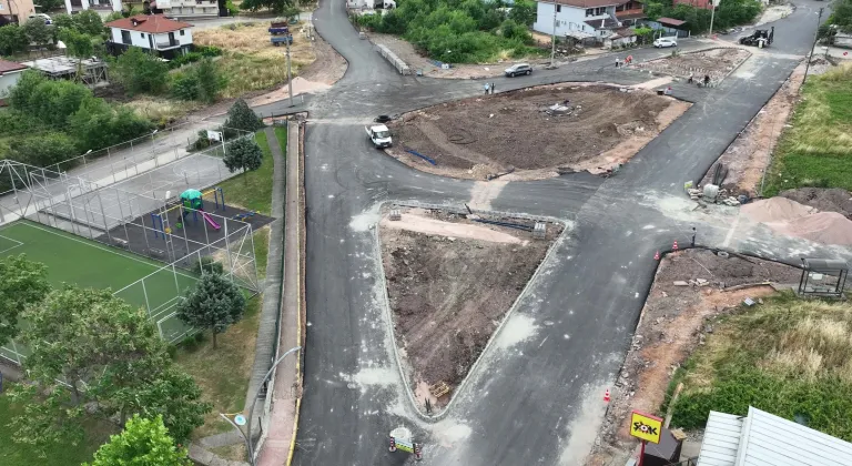Başiskele’de Trafiği Rahatlatacak Kavşak Düzenlemesi Başladı