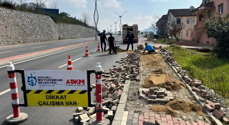Başiskele’de tretuvar yenileme çalışmaları tamamlandı
