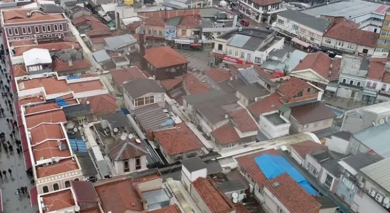 Başkan Alemdar, Uzunçarşı esnafıyla iftarda buluştu, müjdeyi verdi!