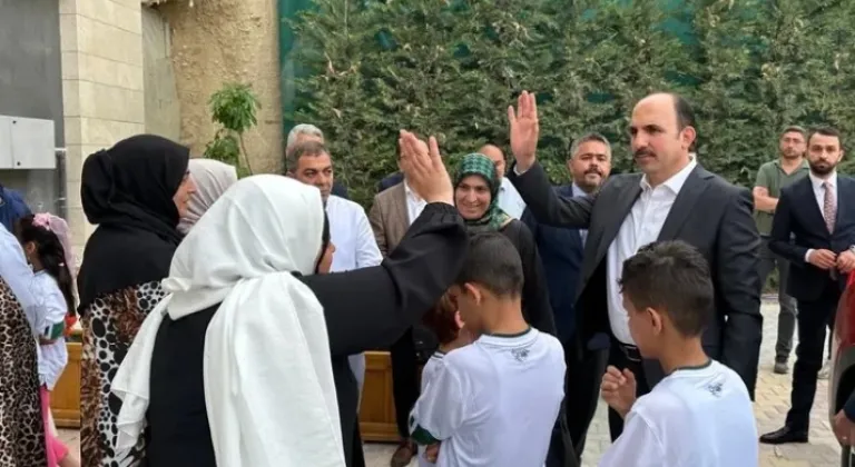 Başkan Altay, Konya’da Ağırlanan Gazzeli Ailelerle Bir Araya Geldi








