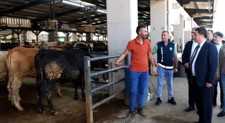 Başkan Aydın’dan Kurban Pazarı Ziyareti

