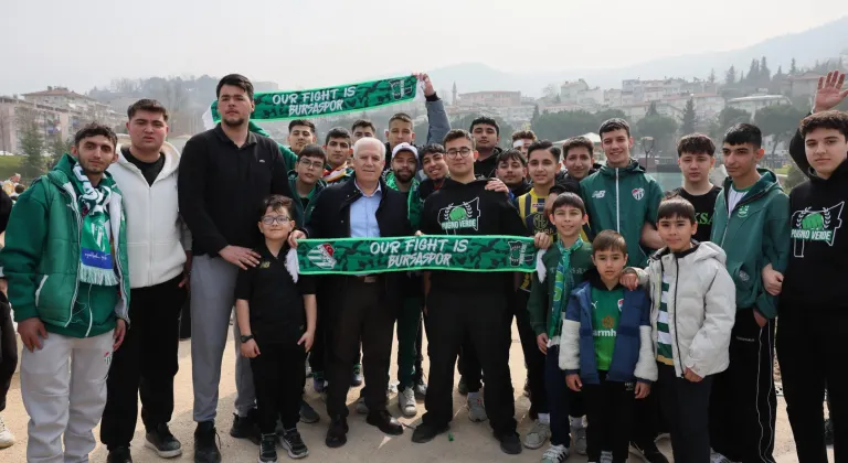 Başkan Bozbey, Bursaspor taraftarlarıyla şampiyonluk heyecanını paylaştı