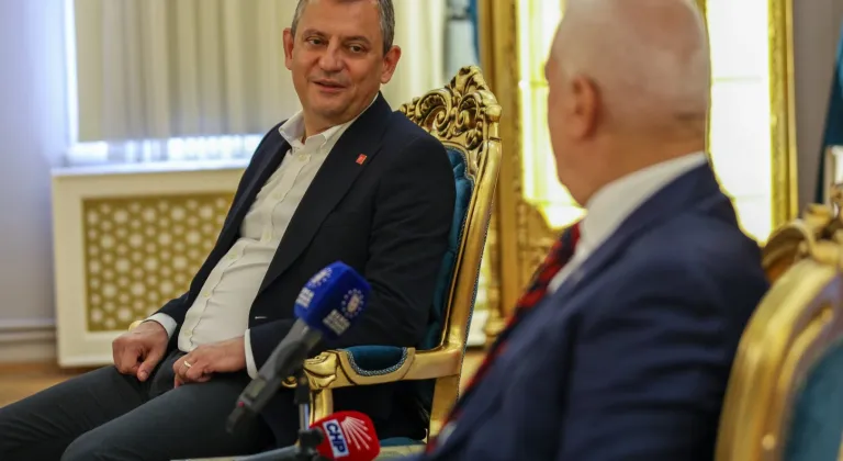 Başkan Bozbey’in ifadesi başladı, Özgür Özel Bursa'ya geliyor