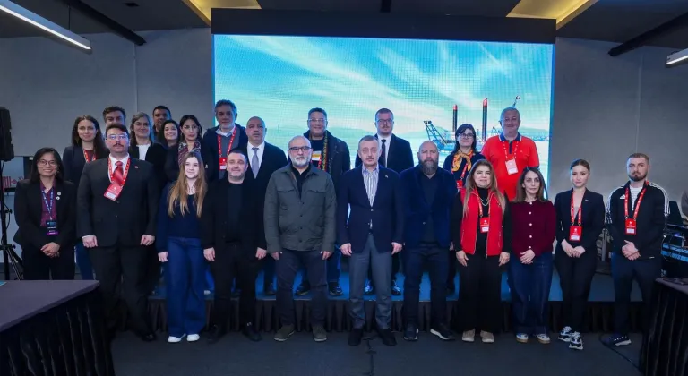 Başkan Büyükakın uluslararası gazetecilerle bir araya geldi