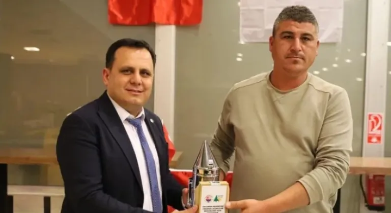Başkan Durmuş'tan Arıcılara Destek: Körük Dağıtımı Yapıldı