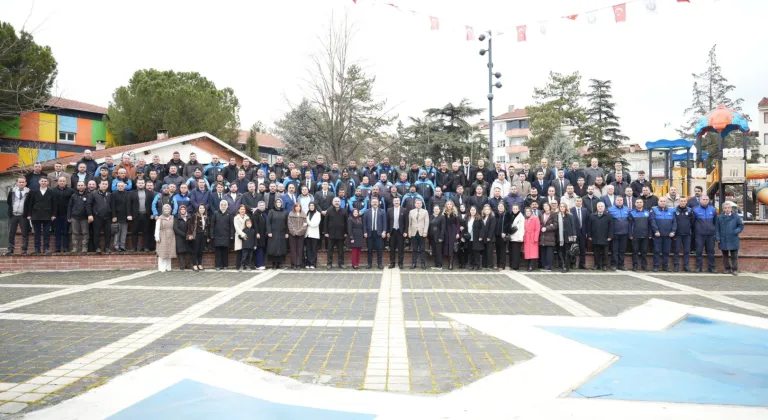 Başkan Ercan Özel: “Sizler bu şehrin görünmeyen kahramanlarısınız”