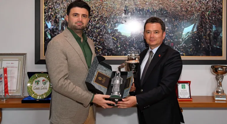 Başkan Erkan Aydın’dan Bursaspor’a tebrik ziyareti
