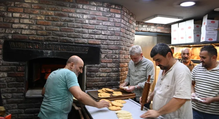 Başkan Görgel’den Tarihi Çarşıya Ziyaret