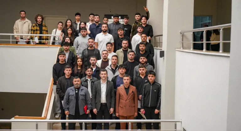 Başkan Karagöl yakın savunma eğitimi alan öğrencilerle buluştu