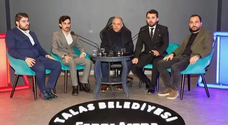 Başkan Mustafa Yalçın Gençlerle E-Spor Etkinliğinde Buluştu









