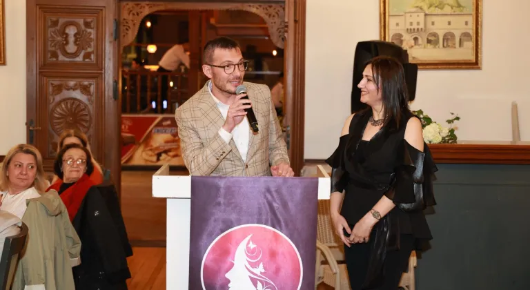 Başkan Yazıcıoğlu’ndan kadın sanat grubuna destek