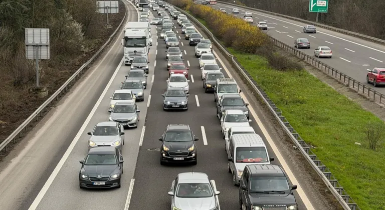 Bayram dönüşü yoğunluğu