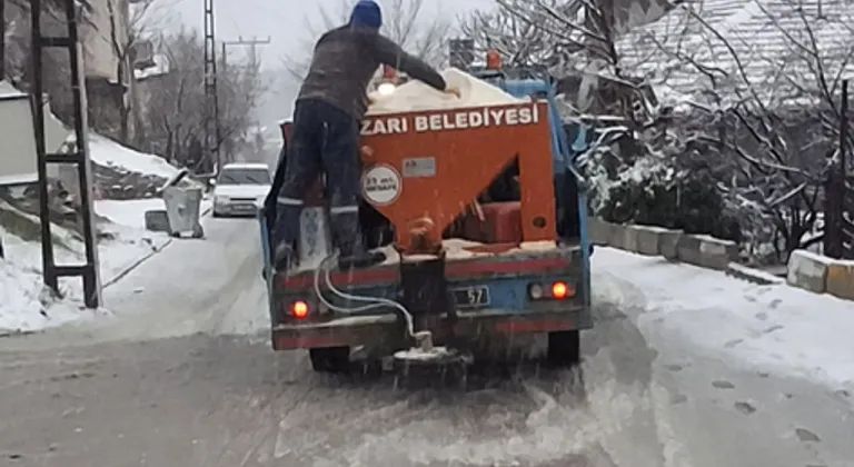 Beypazarı’nda kardan kapalı köy yolu yok