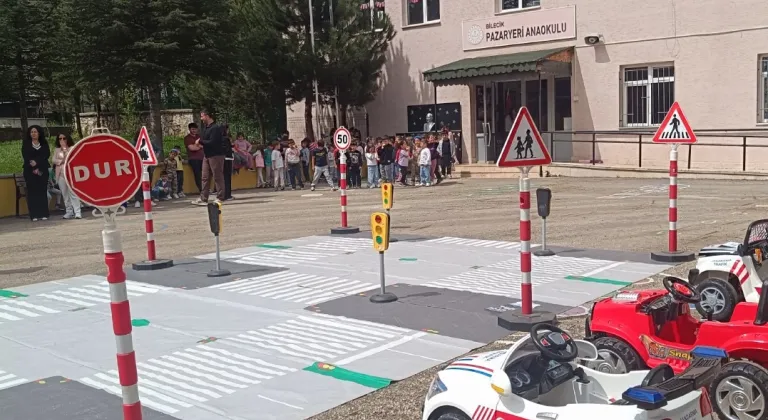 Bilecik Pazaryeri’nde trafik bilinci küçük yaşta başladı