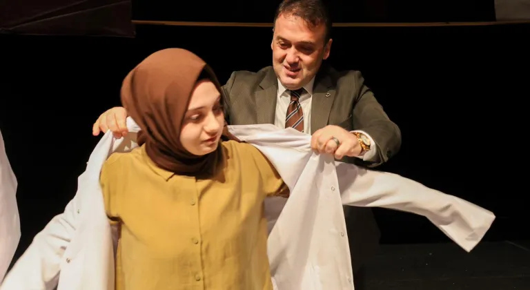 Bilecik’te geleceğin hekimleri beyaz önlüklerini giydi