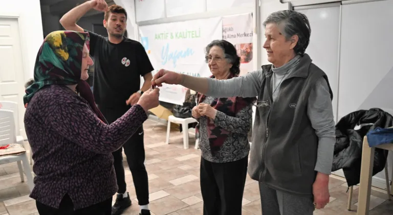 Bornova’da yaratıcı drama ile hayata yeniden katılım