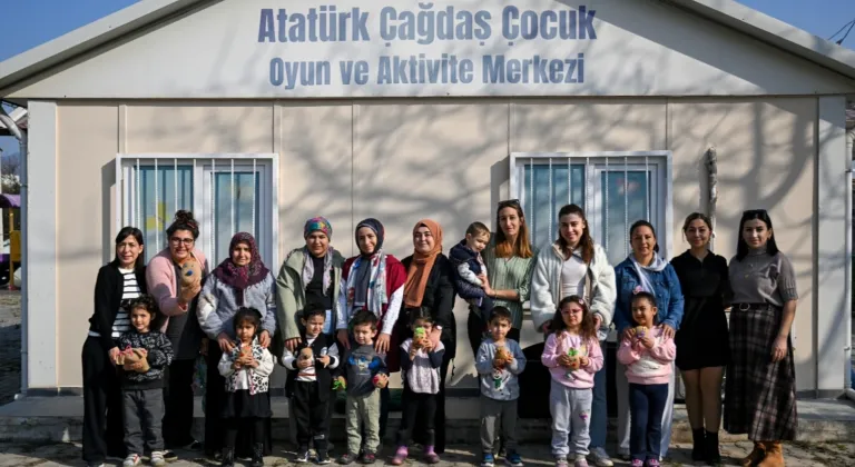 Bornovalı miniklere Çim Adam Atölyesi